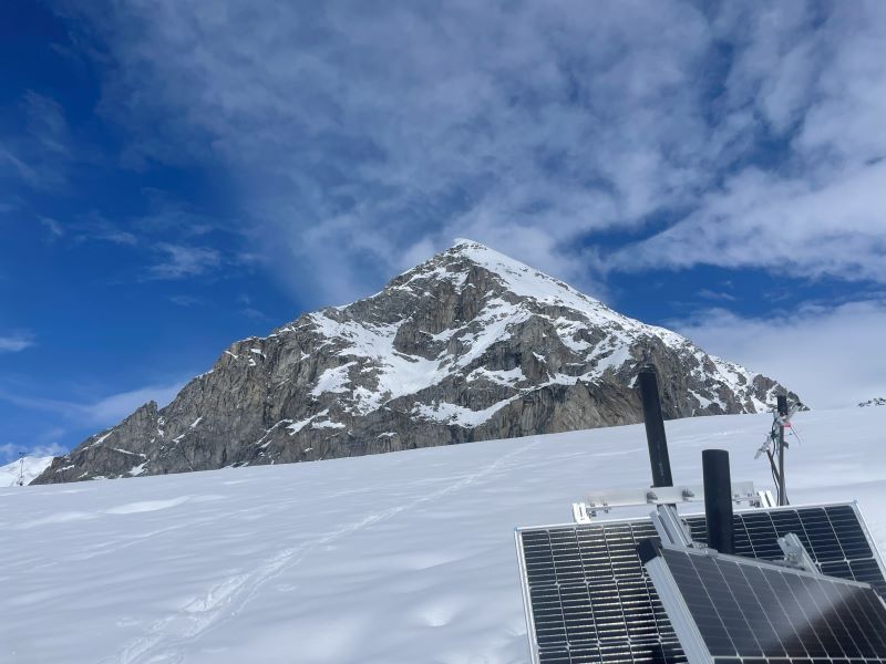 Base Camp Conditions 1 Base Camp Conditions 1