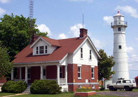 The former Munising Range Light Auxiliary Station is now part of Pictured Rocks National Lakeshore. The former Munising Range Light Auxiliary Station is now part of Pictured Rocks National Lakeshore.