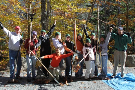 University of Maine, Orono students pose for a team photo during the 2011 Take Pride in Acadia Day event. - November 5, 2011