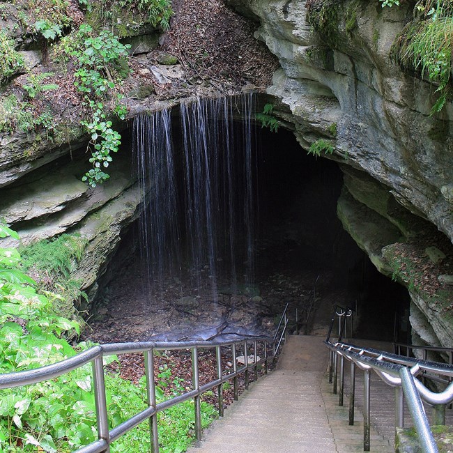 Entrance to Mammoth Cave