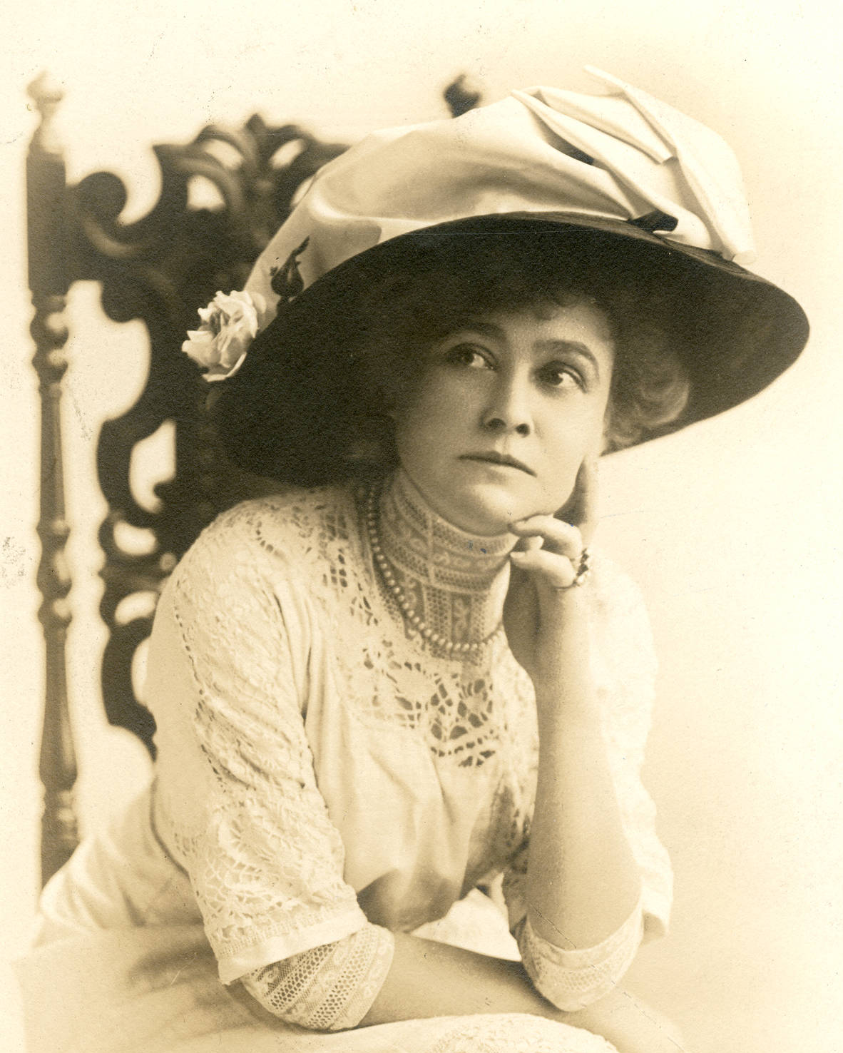 Анни дюпре. Американская актриса 1875 г.о. Минни Джи Айдл. Анни Дюпре в молодости.