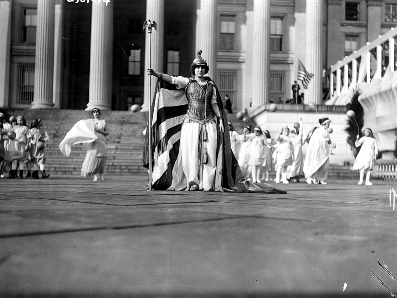 1913 Woman Suffrage Procession (U.S. National Park Service)