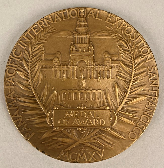 Bronze medallion, to commemorate the last days of steam