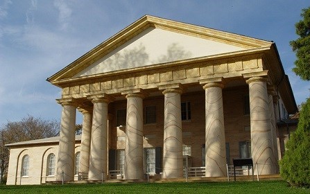 Six huge columns front the central facade of Arlington House