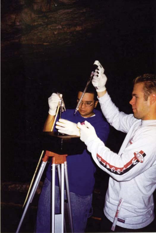 Caves/Karst GeoMonitoring Figure 5 Figure 5 (description follows)
