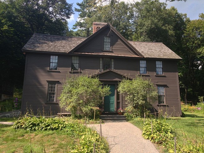 Orchard House, Concord, MA. By victorgrigas CC BY SA 3.0