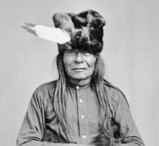 Photograph of Yankton Sioux leader Struck-By-The-Ree