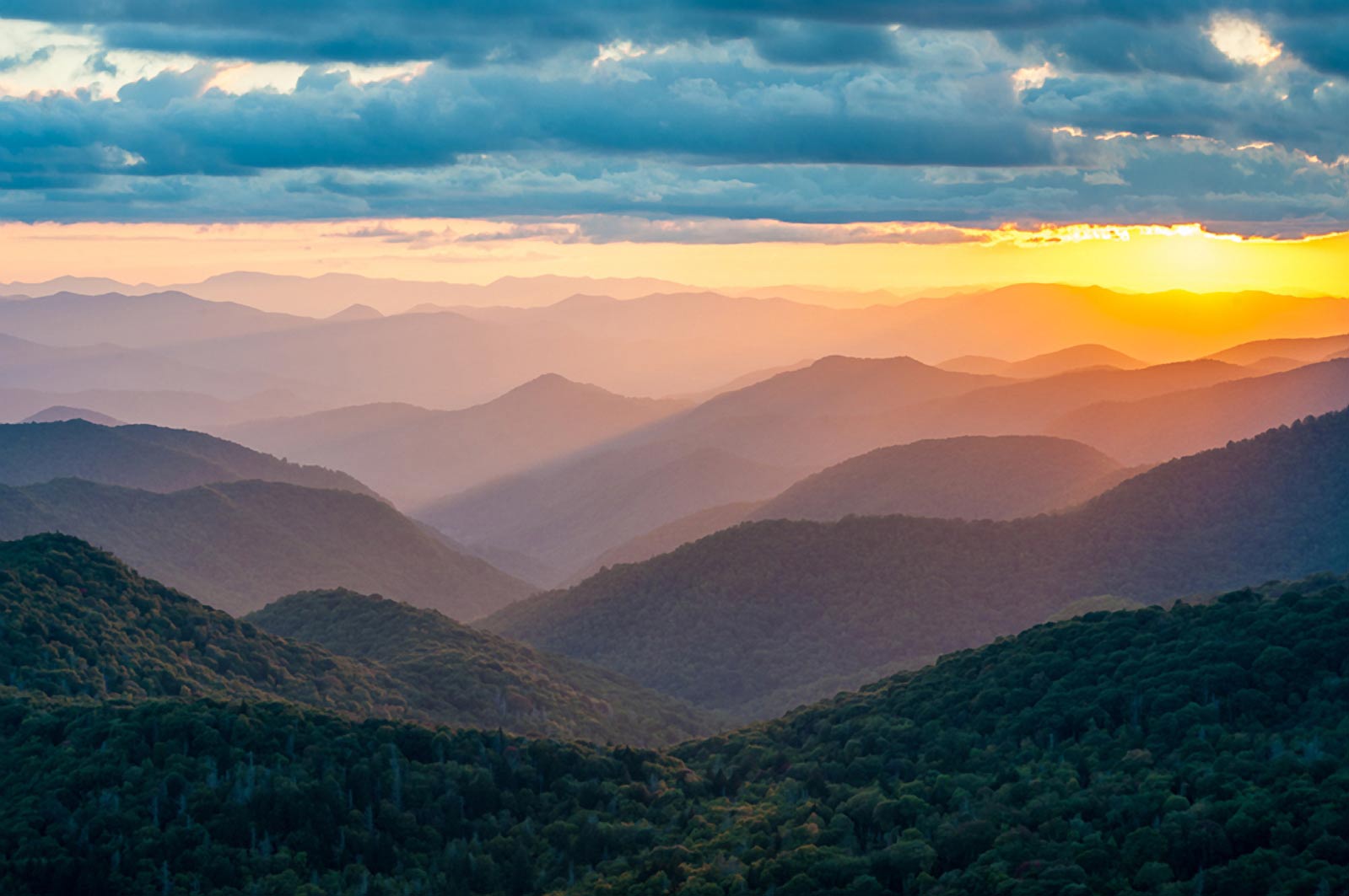 10 Best Viewpoints in the Blue Ridge Mountains - The Cliffs