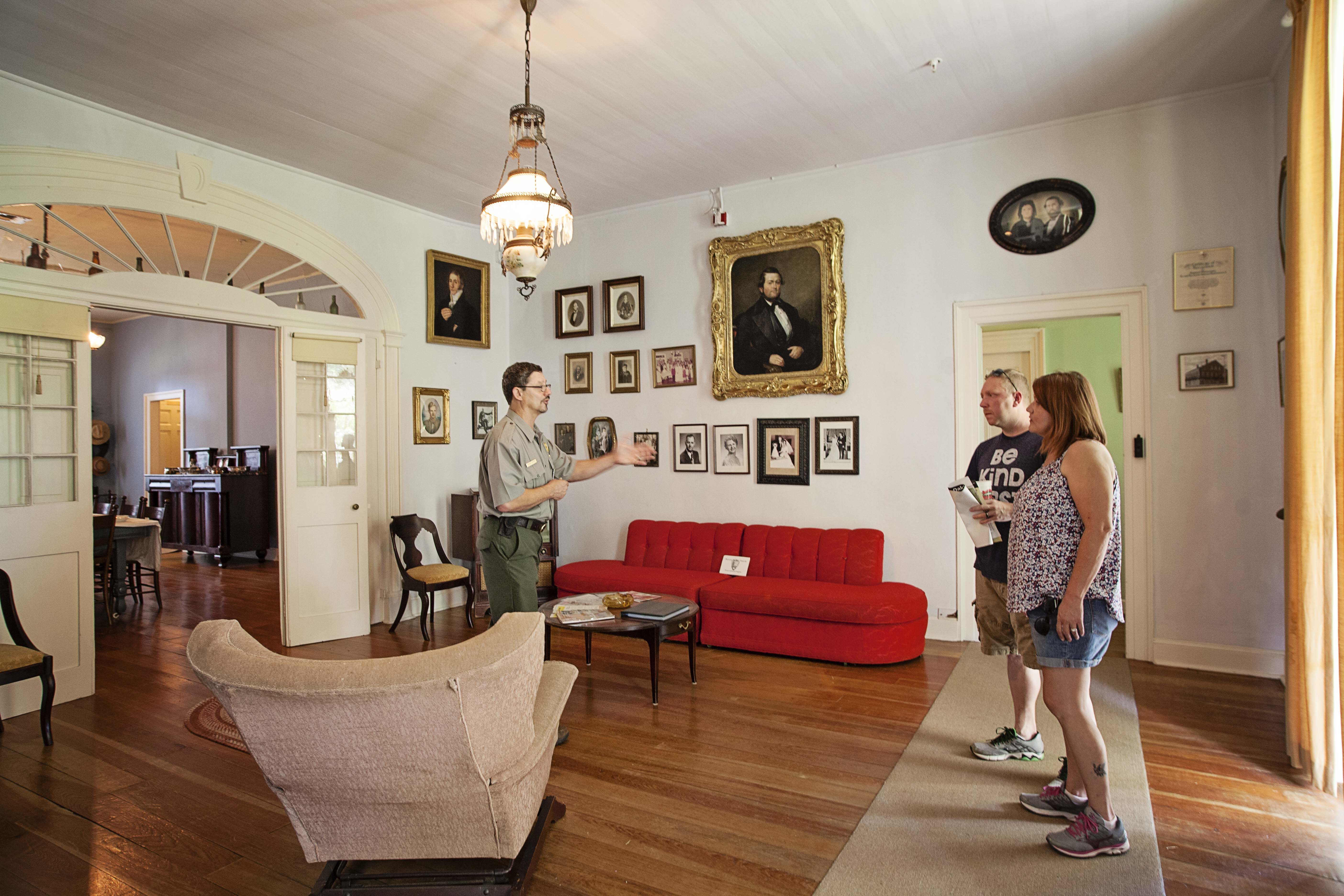 Guided Tours Cane River Creole National Historical Park U S National Park Service