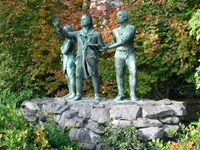 statue with York on right
