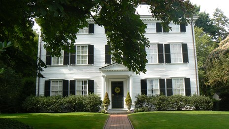 File:French Consulate Residence, 194 Brattle Street, Cambridge, MA