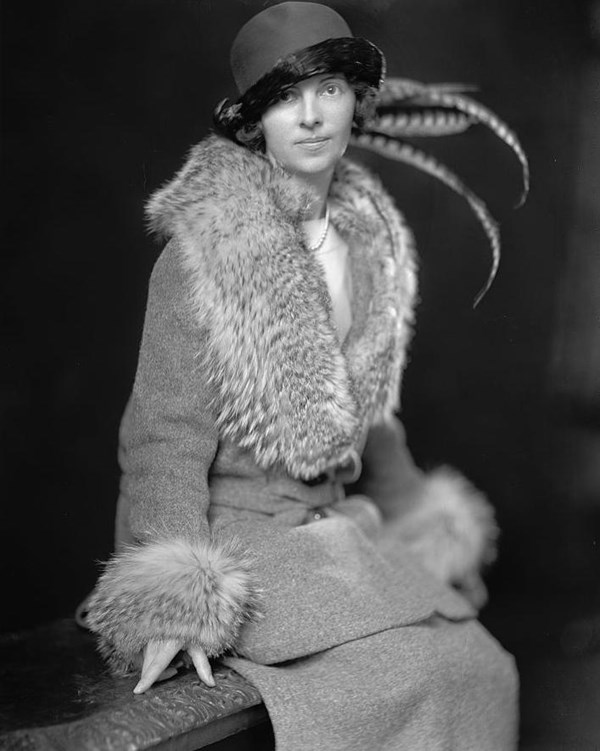 Eleanor Butler Alexander Roosevelt as a young adult