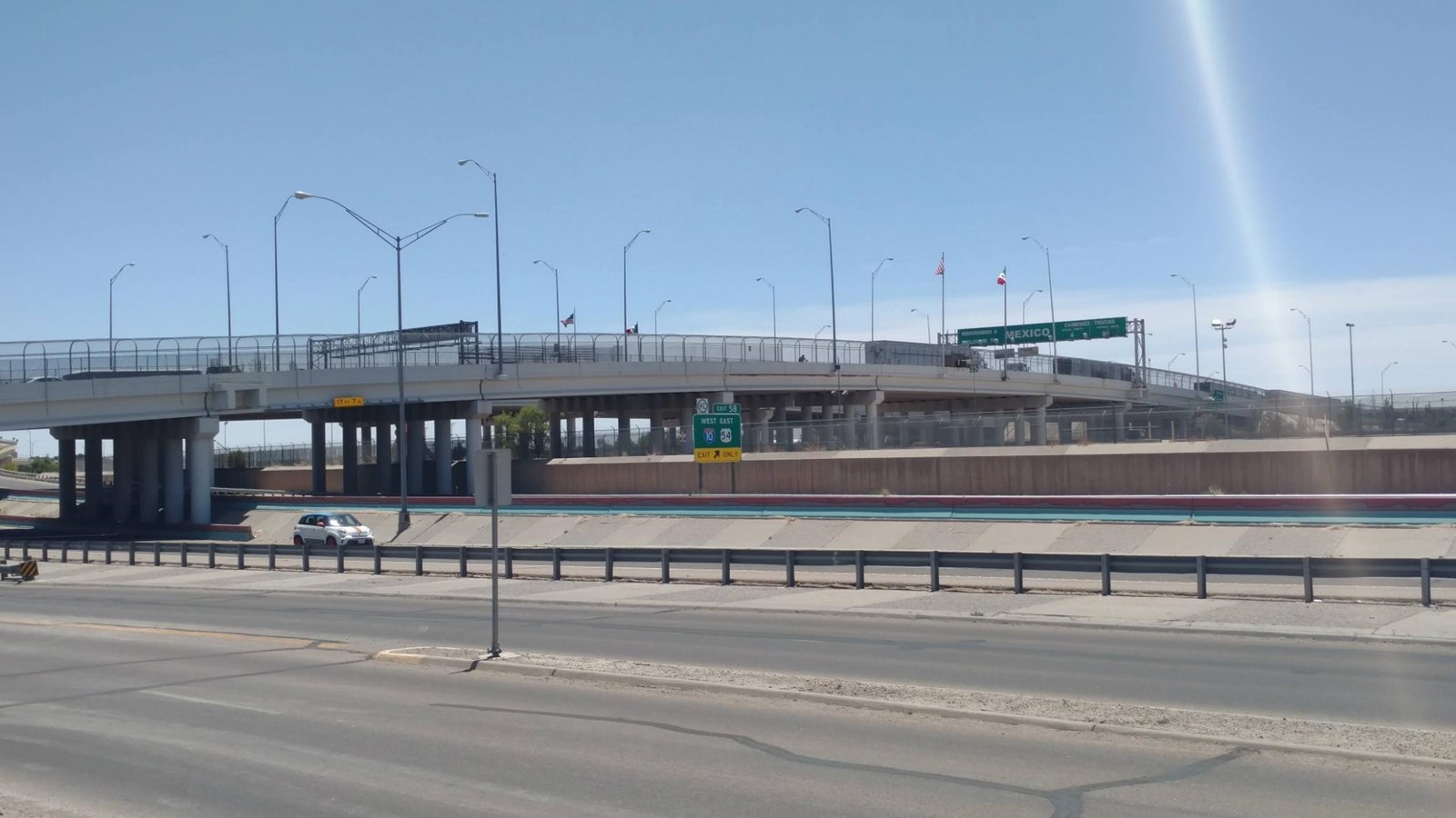 Photo of bridge.