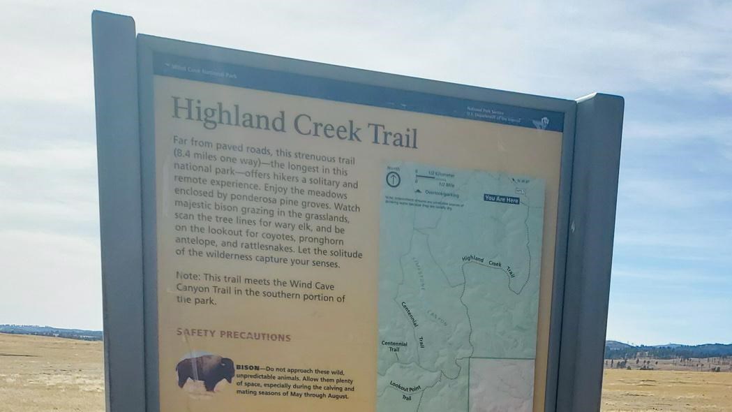 At the trailhead you can find a sign with safety and trail information.