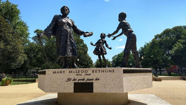 Statue of Mary McLeod Bethune. 