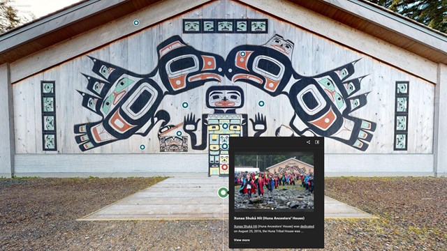 Screenshot of a virtual tour of Xunaa Shuk&aacute; H&iacute;t Virtual Tour, the Huna Tribal House