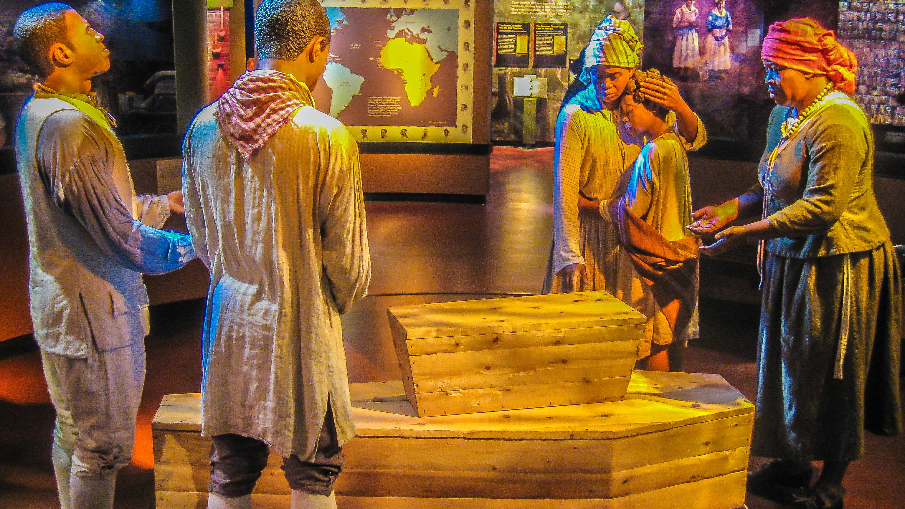 Lifelike Figures Inside the African Burial Ground