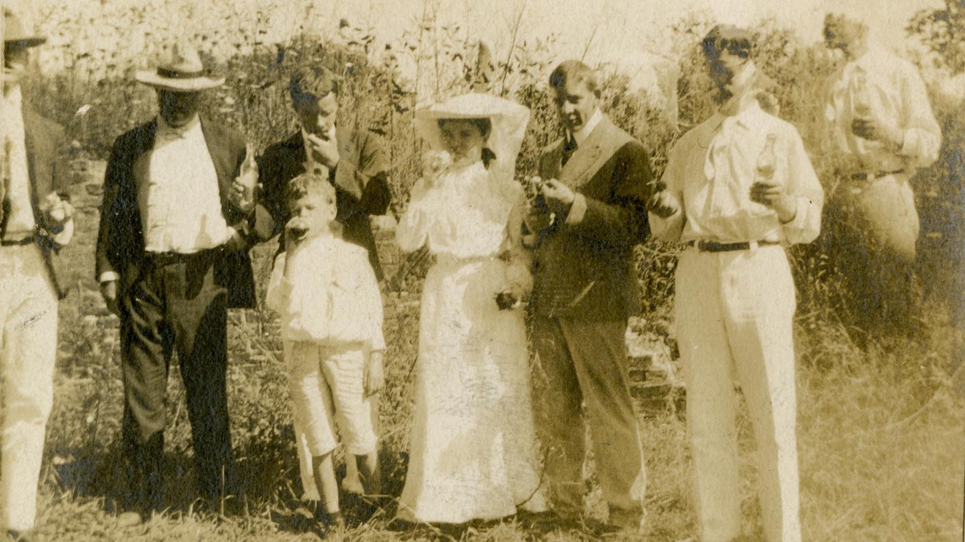 The Roosevelt family posing for a photo