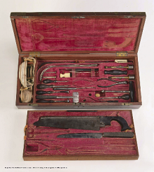 kit of medical instruments