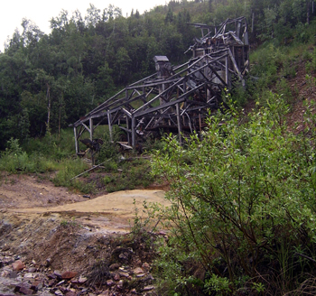 Stampede mine next to the creek