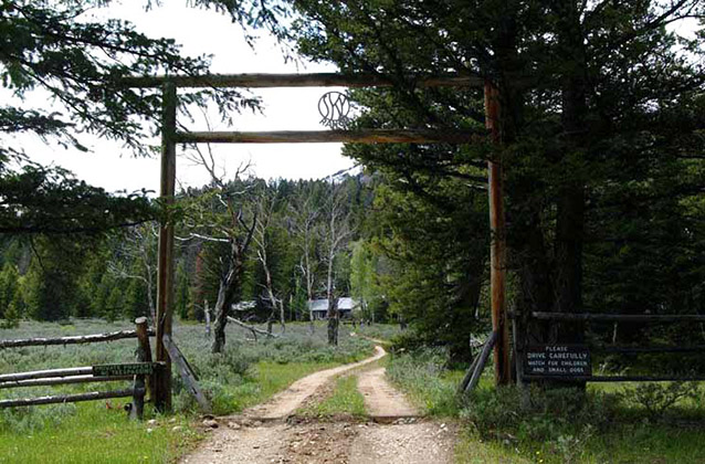 Entrance gate to Sky Ranch, 2005 (NPS)