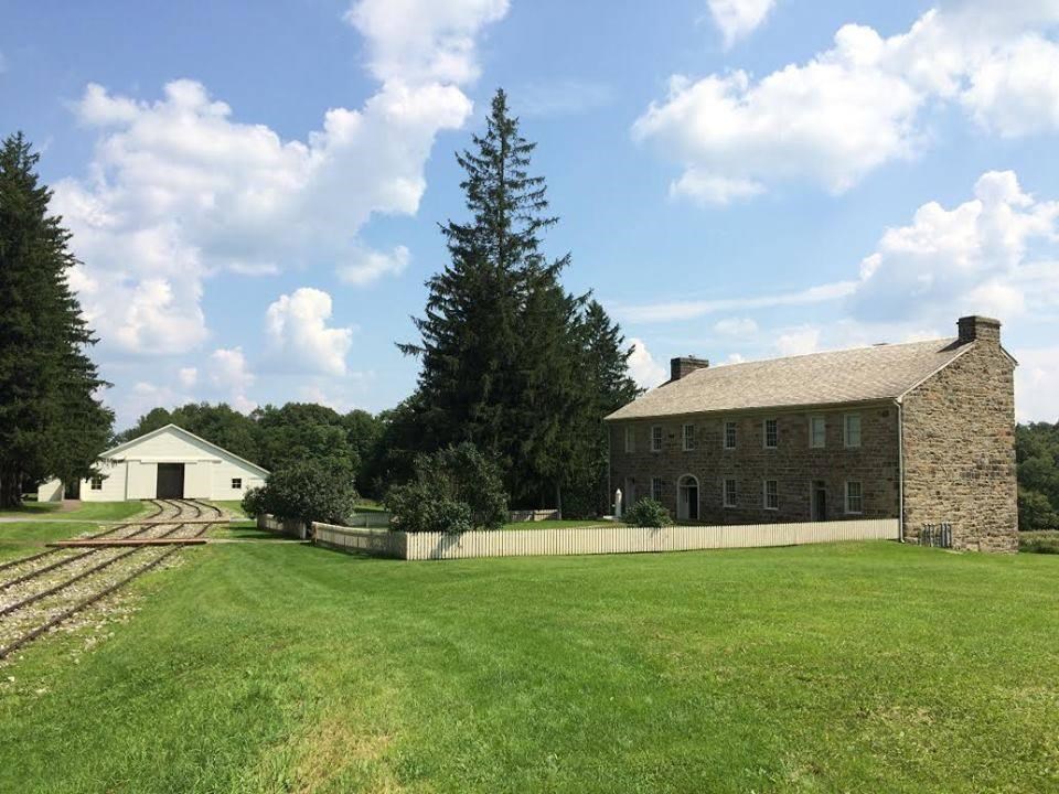 Engine House and tavern 