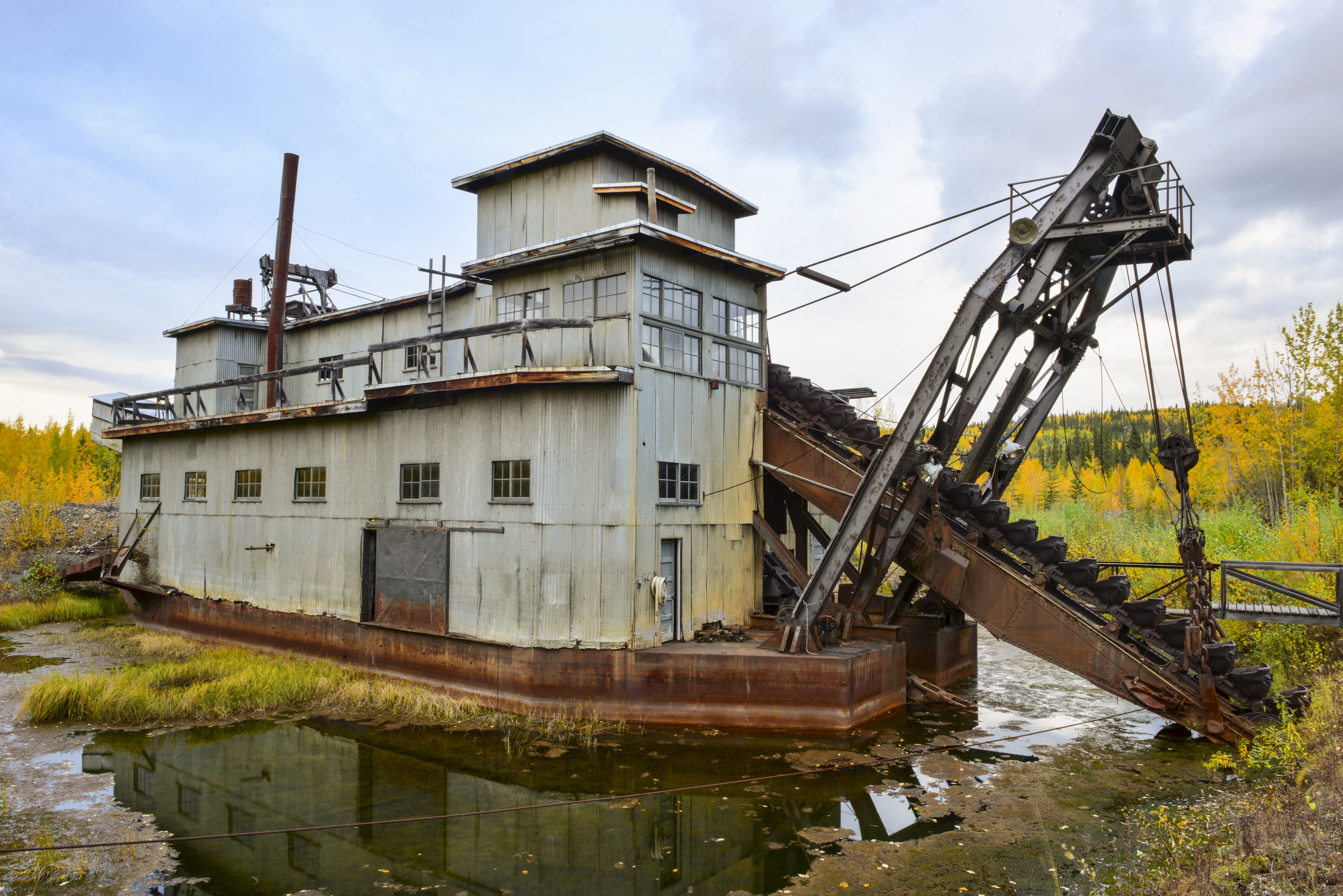 Historic Coal Creek Dredge