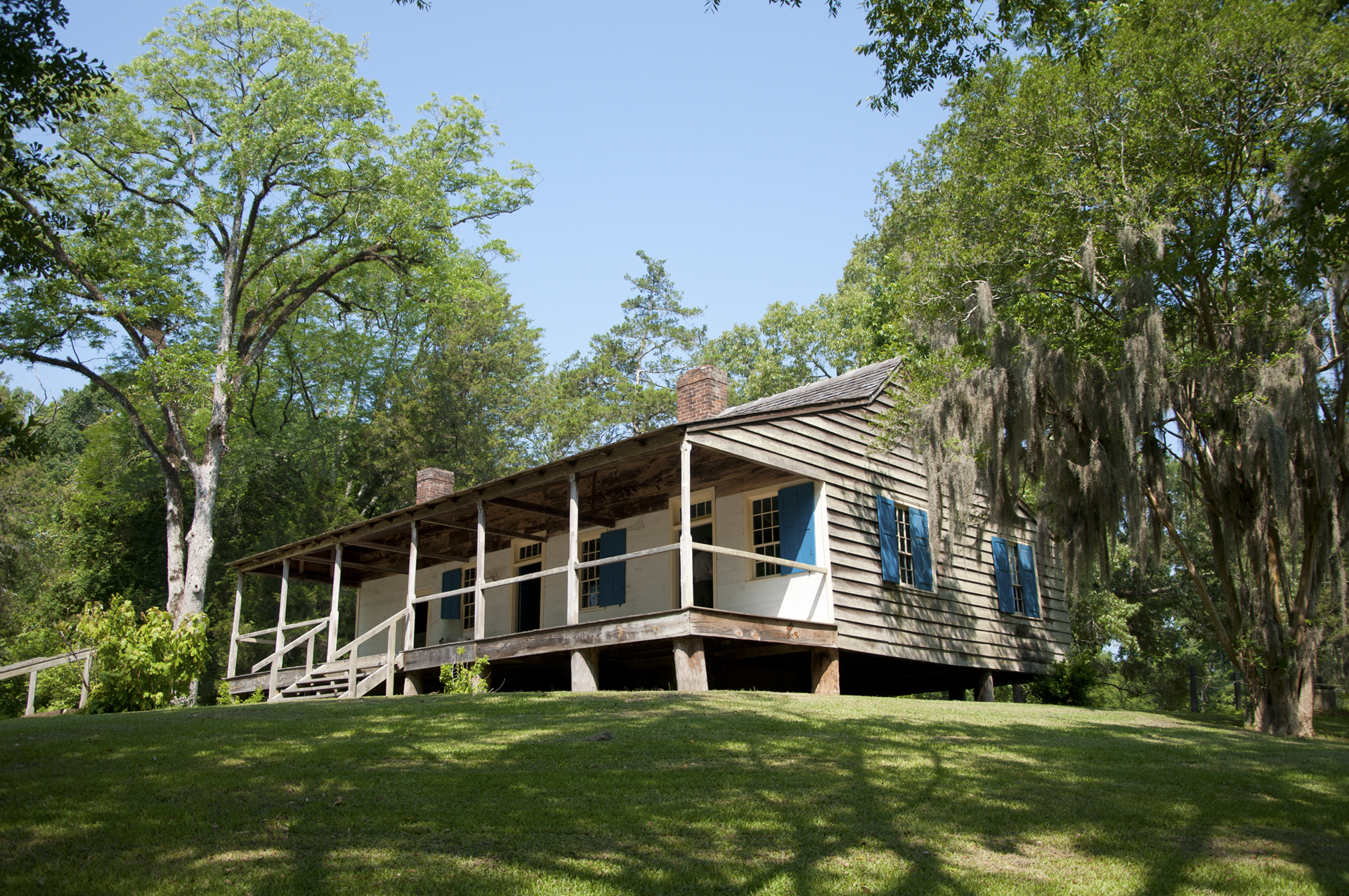 Mount Locust Historic House