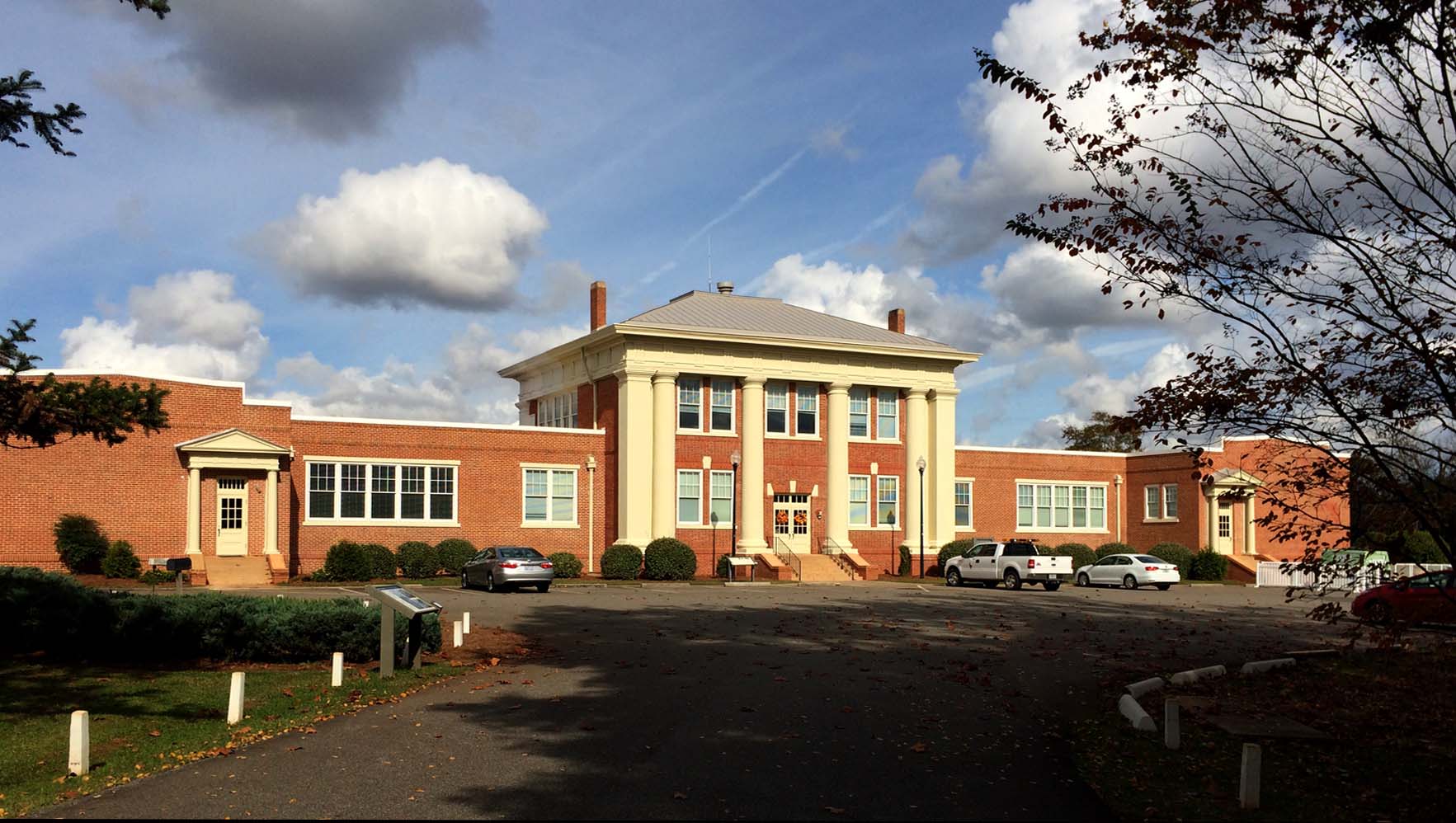 Front view of Plains High School Visitor Center and Museum