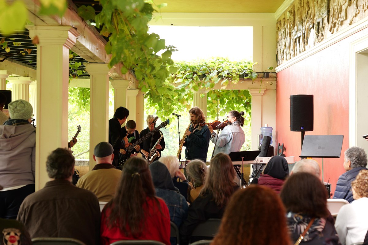 band performs historic studio