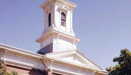 This is a detail image of the distinctive Jackson County Courthouse cupola. Photo: HABS Collection, NPS.