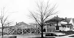 This is an image of the ongoing construction of Ladd Circle grocery in 1923. Photo: Oregon Historical Society. Used by permission.