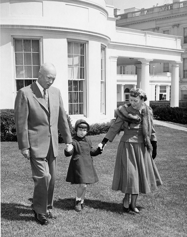 dwight eisenhower and wife