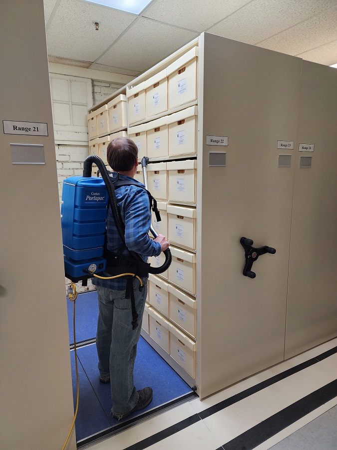 Defender of the Archives Defender of the Archives