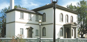 Photo of Touro Synagogue courtesy of Touro Synagogue NHS