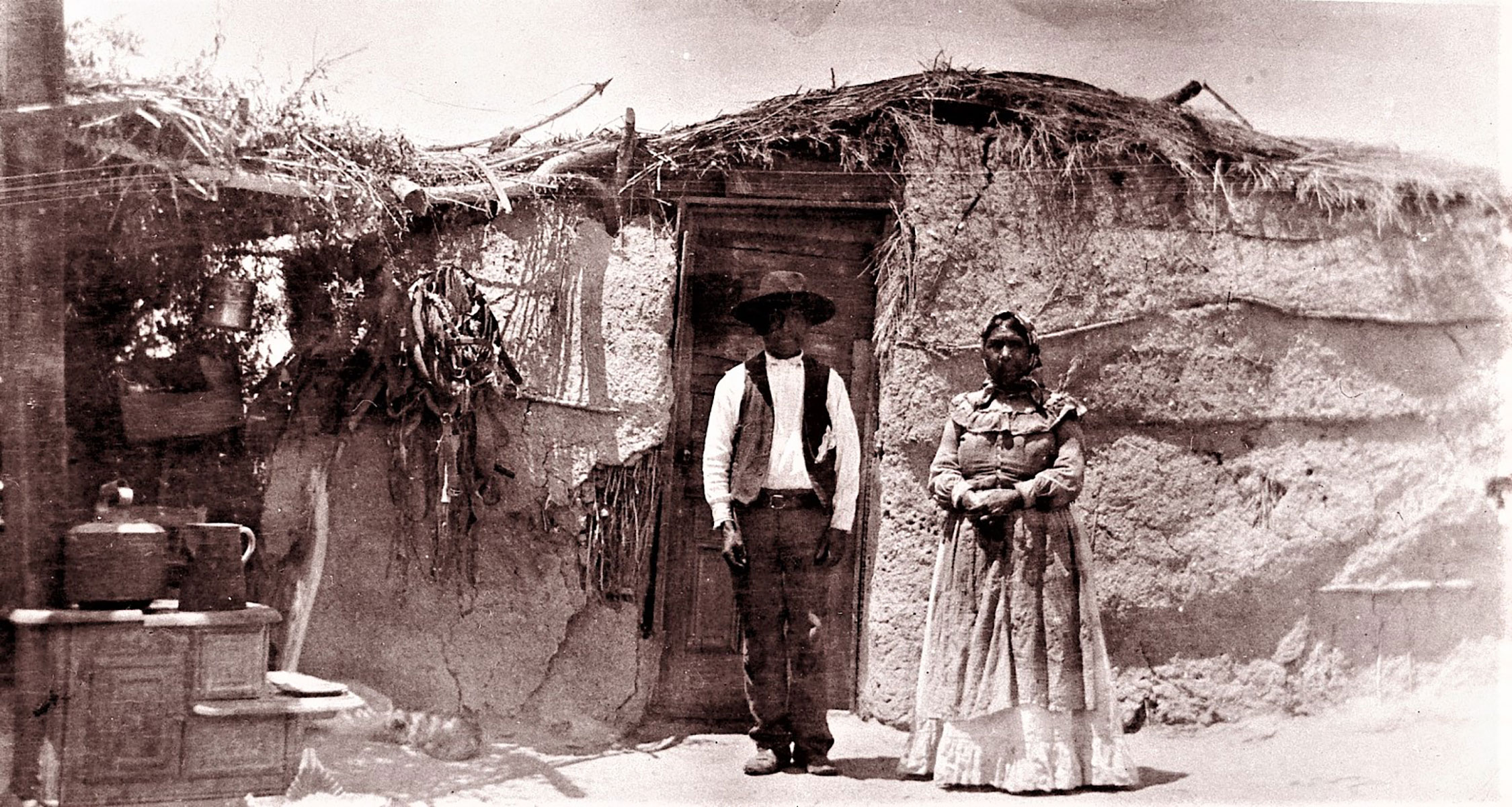 Jim and Matilda Pine at their home at Maara’yam (Oasis of Mara)