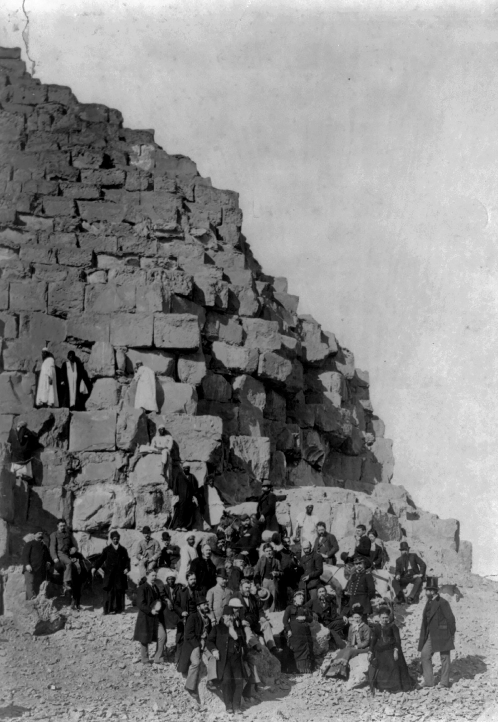 U.S. Grant in the midst of large group of American tourists, Egypt