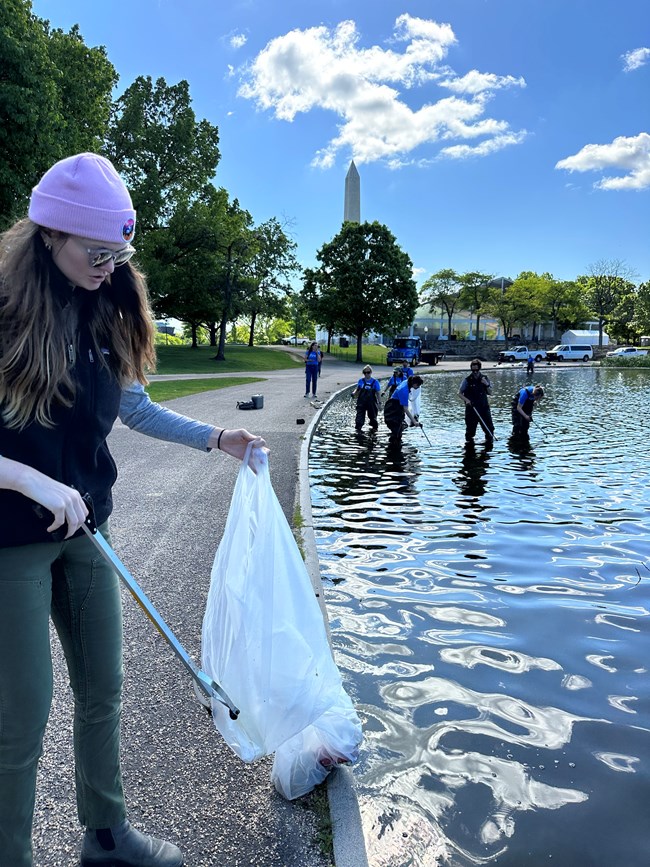 Group Volunteers picking trash