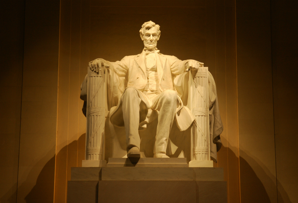 Statue of a seated Abraham Lincoln in the Lincoln Memorial