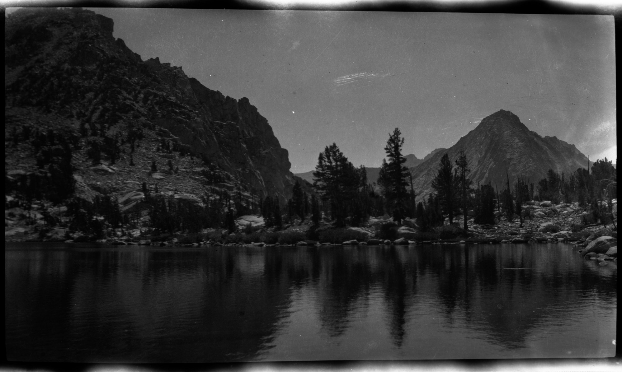 SEKI Roberts Collection Series: 2 Negatives; 6 Lakes