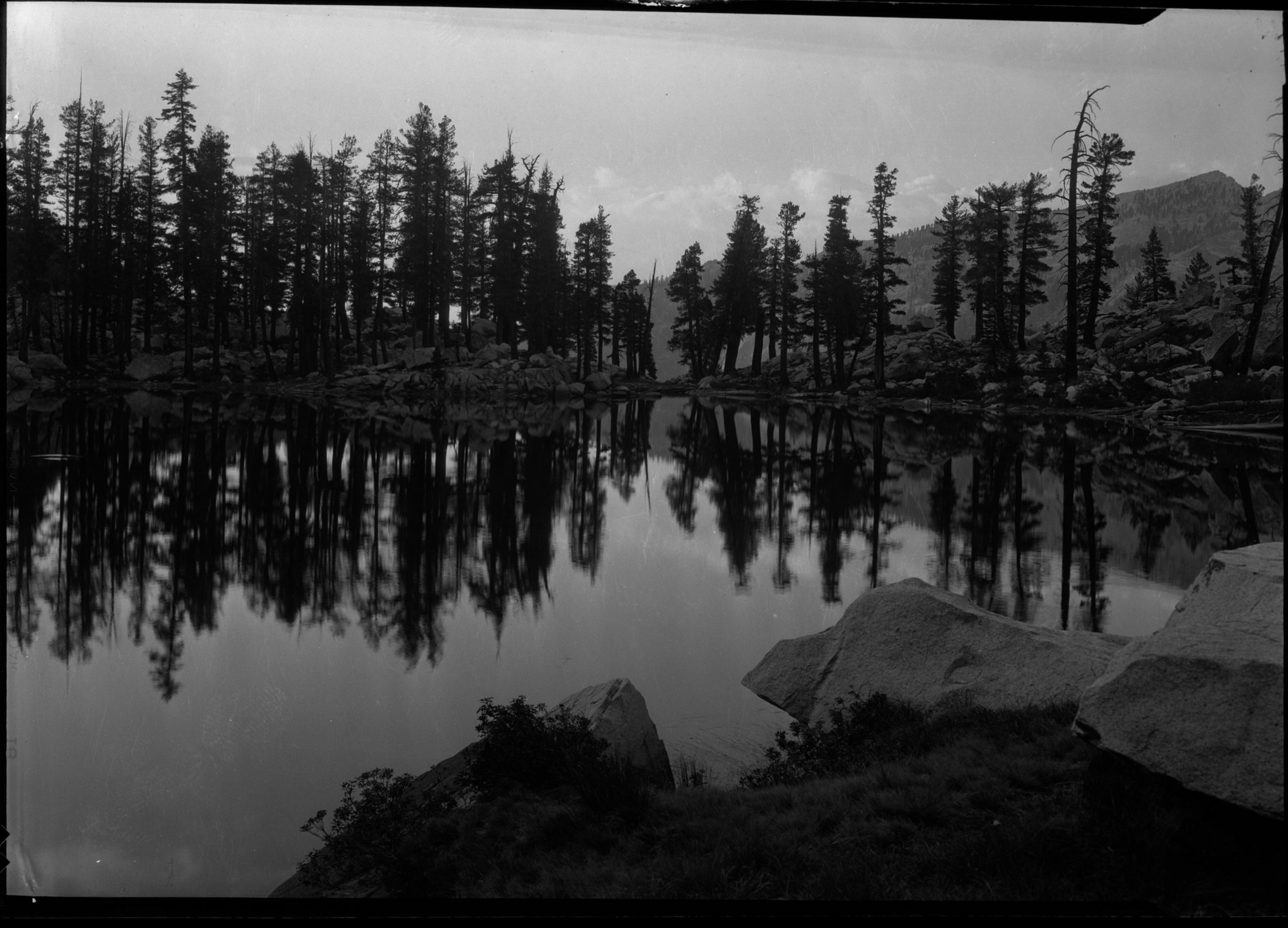 SEKI Roberts Collection Series: 2 Negatives; 6 Lakes