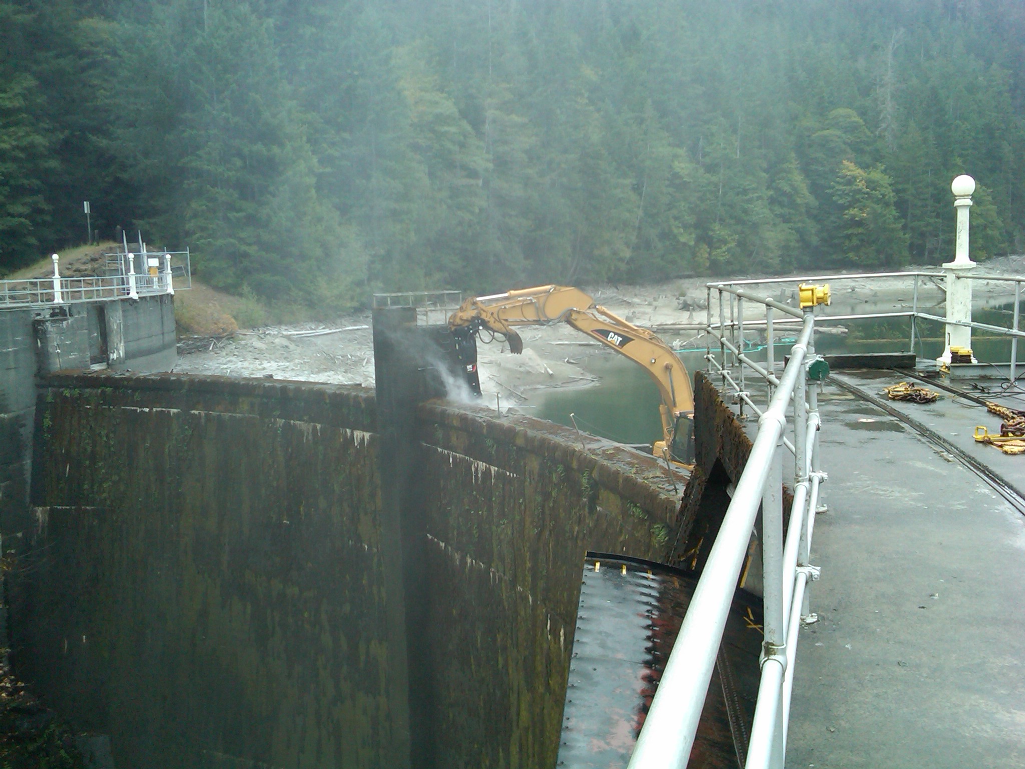 On the Elwha, a New Life When the Dam Breaks, Travel