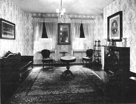 parlor