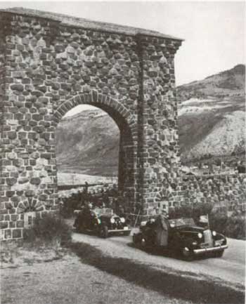 Roosevelt Arch, Yellowstone NP