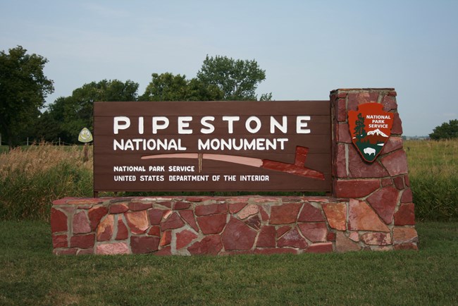 Welcome sign seen upon arrival at Pipestone National Monument