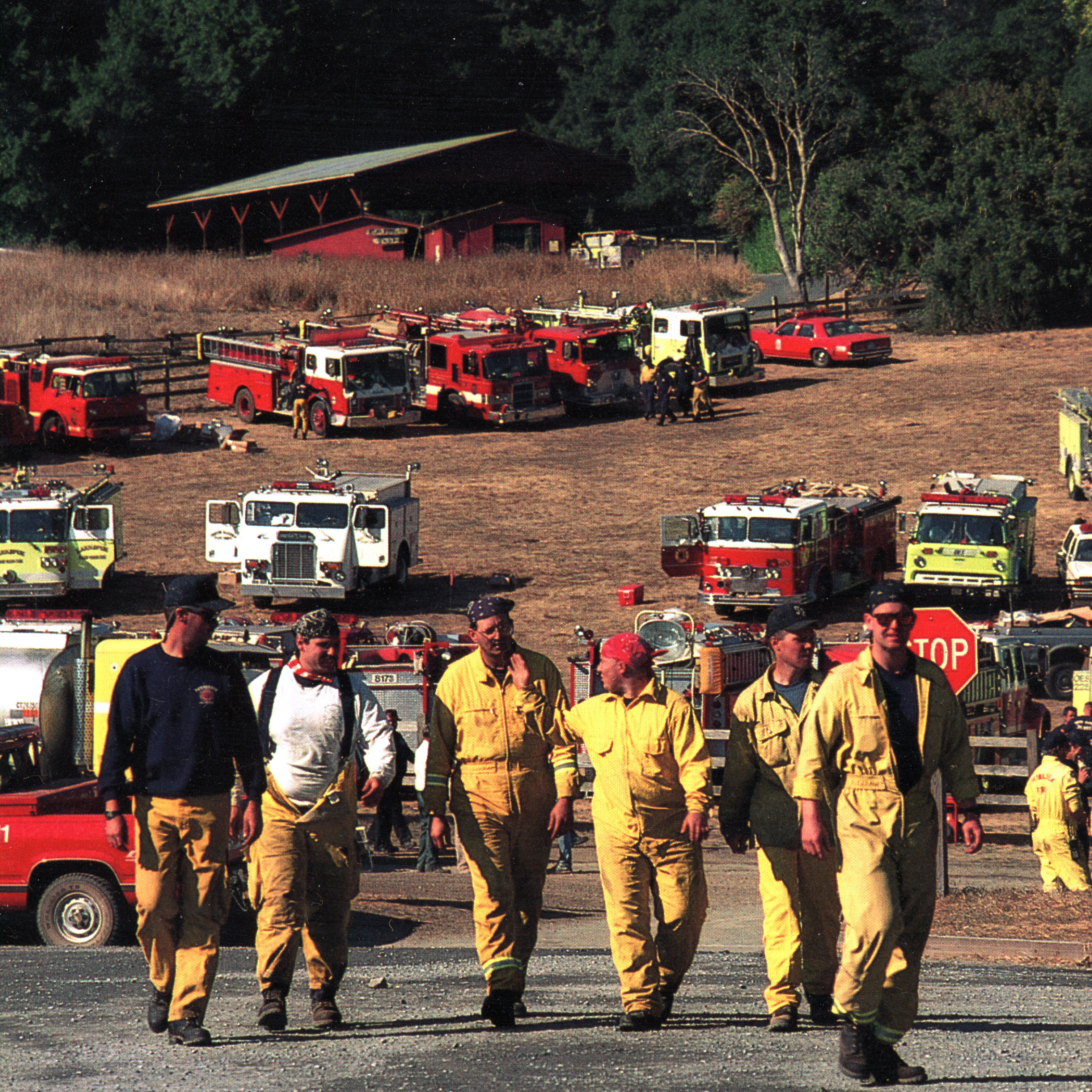 pic-vision-fire-firefighters-at-bear-valley-staging-area-1995-3018x3018.jpg?maxwidth\u003d650\u0026autorotate\u003dfalse