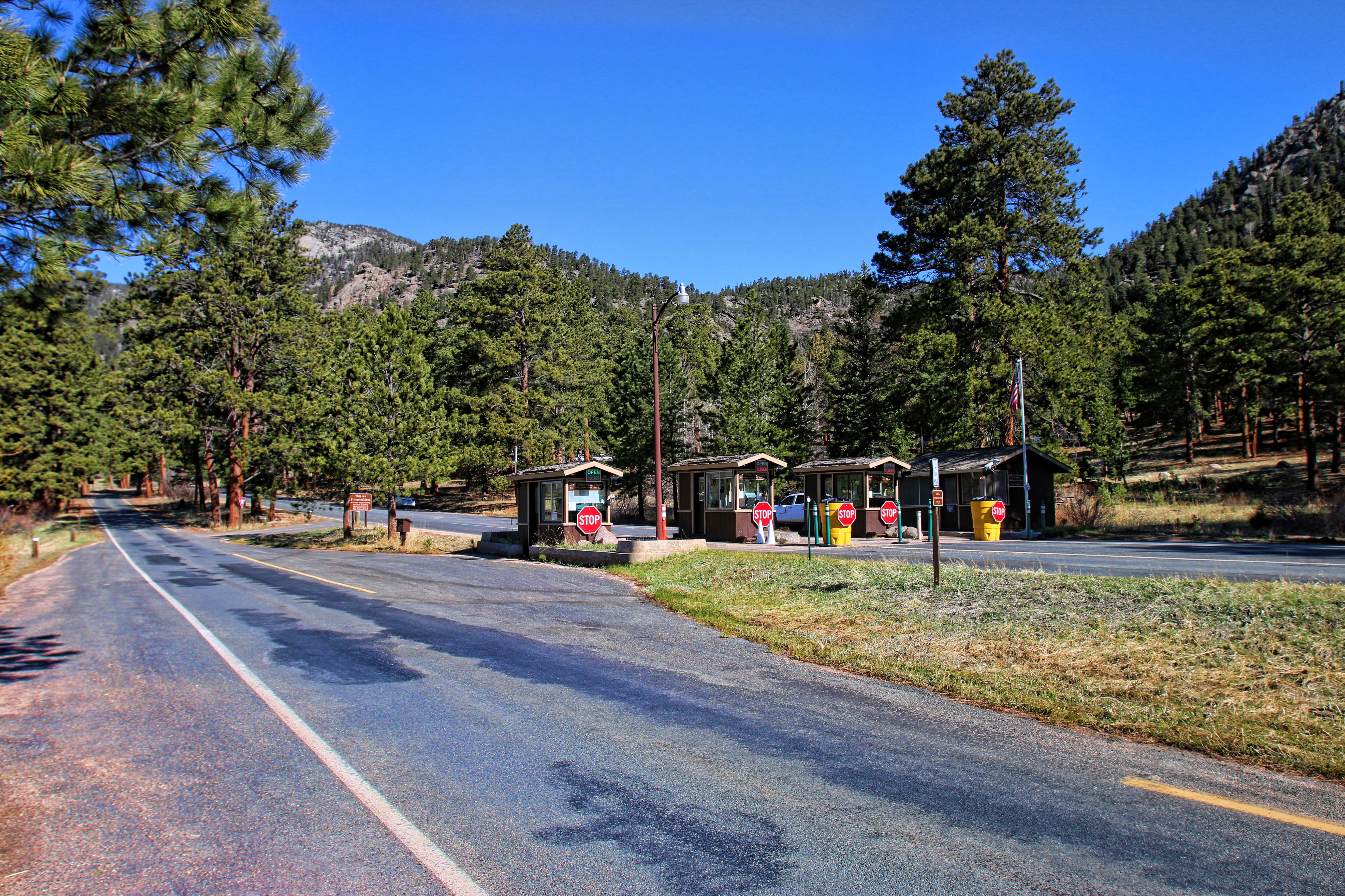 Kiosks at the Fall River Entrance