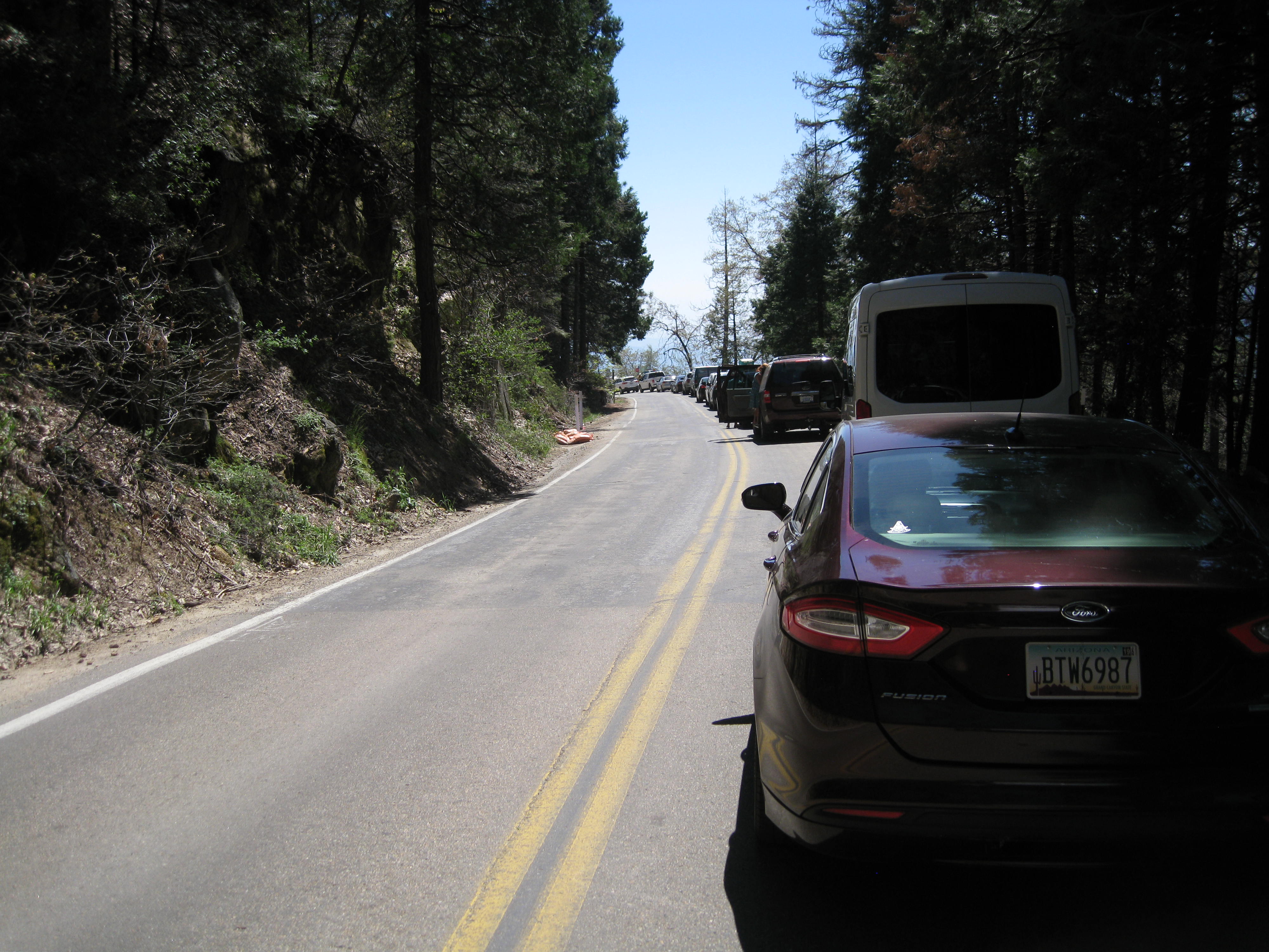 Traffic Congestion - Sequoia & Kings Canyon National Parks (U.S.