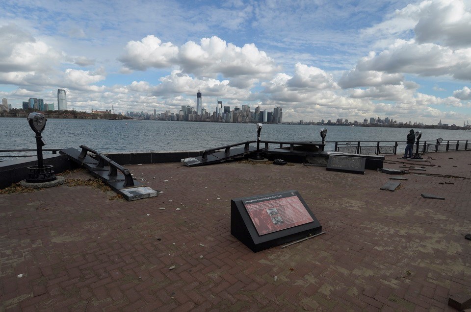 Hurricane Sandy Recovery - Statue Of Liberty National ... - 960 x 637 jpeg 141kB