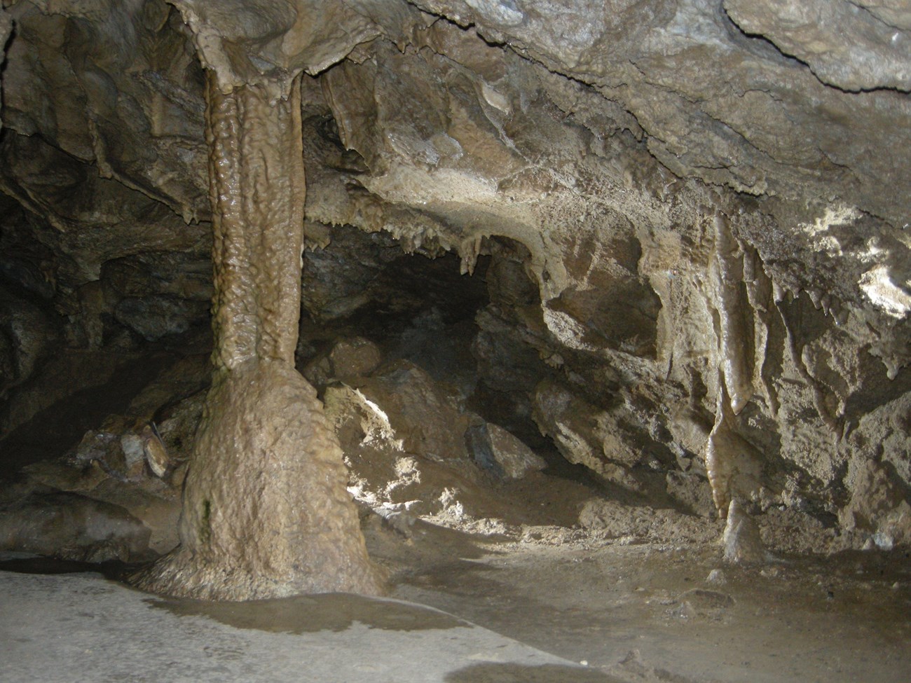 ORCA grand column NPS photo mineral column inside a cave